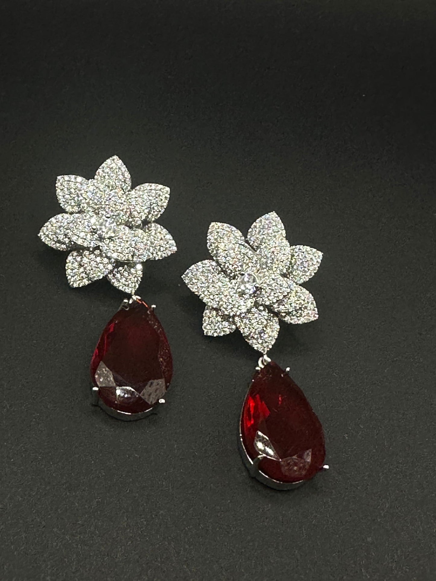 Flora Red Earring - Stone Stories