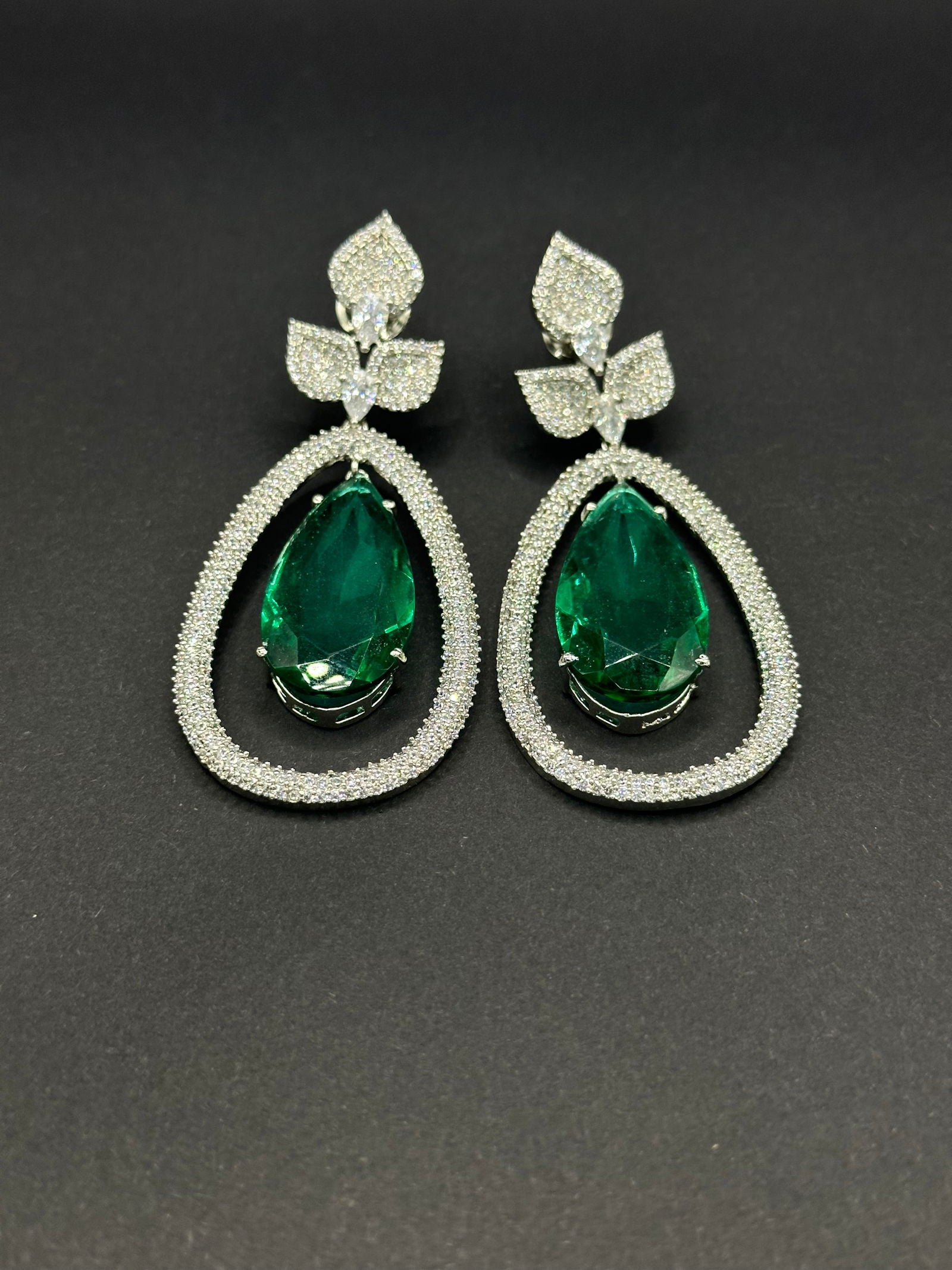 Emerald Sparkly Twig Earring - Stone Stories