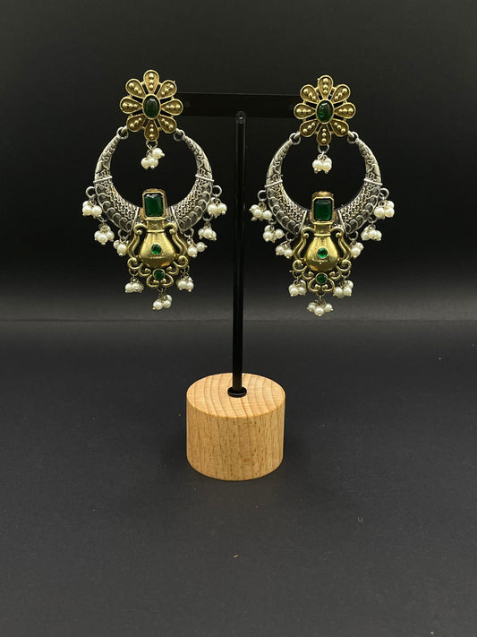 Green Floral Beauty Earring - Stone Stories