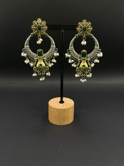 Green Floral Beauty Earring - Stone Stories