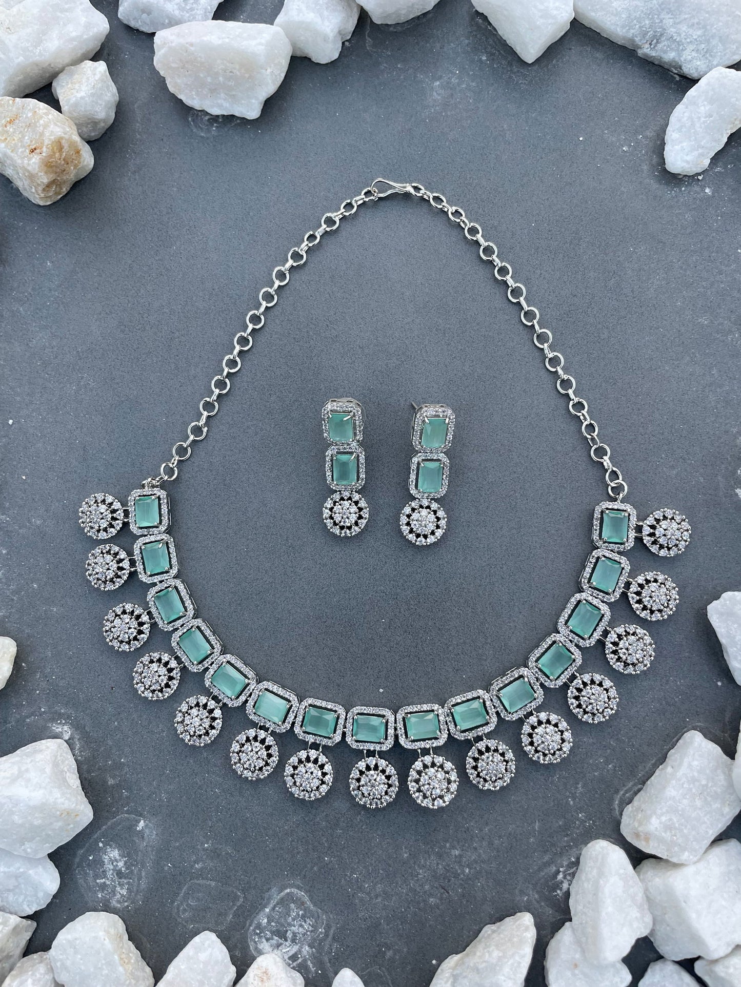 Halo Necklace Set - Stone Stories