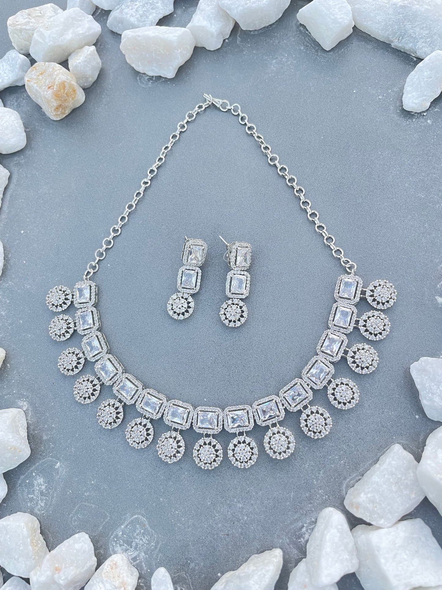 Halo Necklace Set - Stone Stories