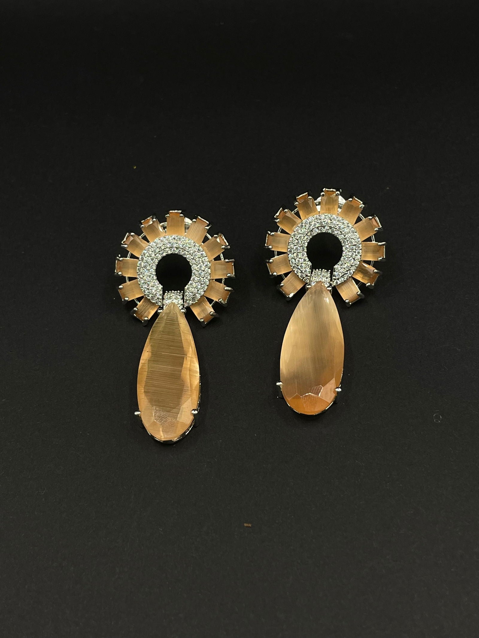 Peach Shine Earring - Stone Stories