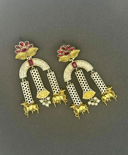 Pink Dual Tone Nandi Earrings - Stone Stories