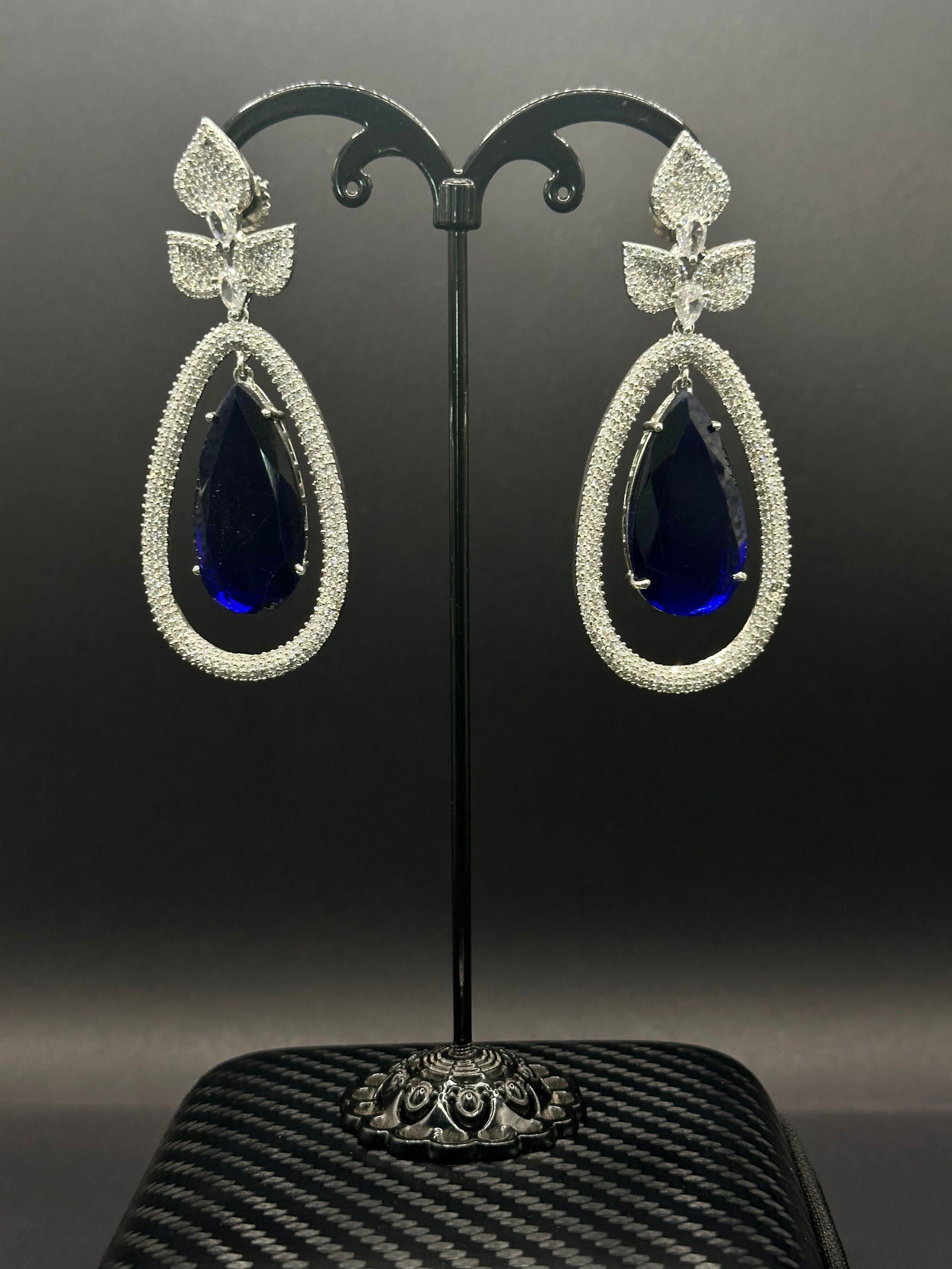 Sapphire Sparkly Twig Earring - Stone Stories