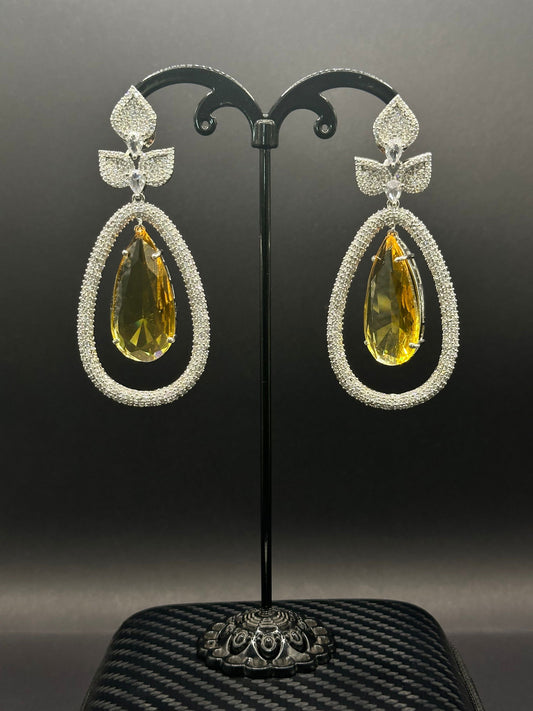 Topaz Sparkly Twig Earring - Stone Stories